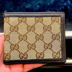 Gucci monogram wallet